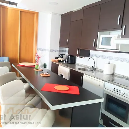 Kukin Centro De Con Garaje Luanco